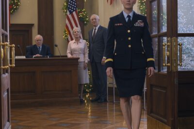 When I Walked Into The Courtroom In My Uniform, My Father Chuckled, And My Mother Shook Her Head. The Judge Froze, His Hand Trembling As He Whispered, “My God… Is That Really Her?” Everyone Turned And Stared. Nobody Knew Who I Really Was Until That Day.